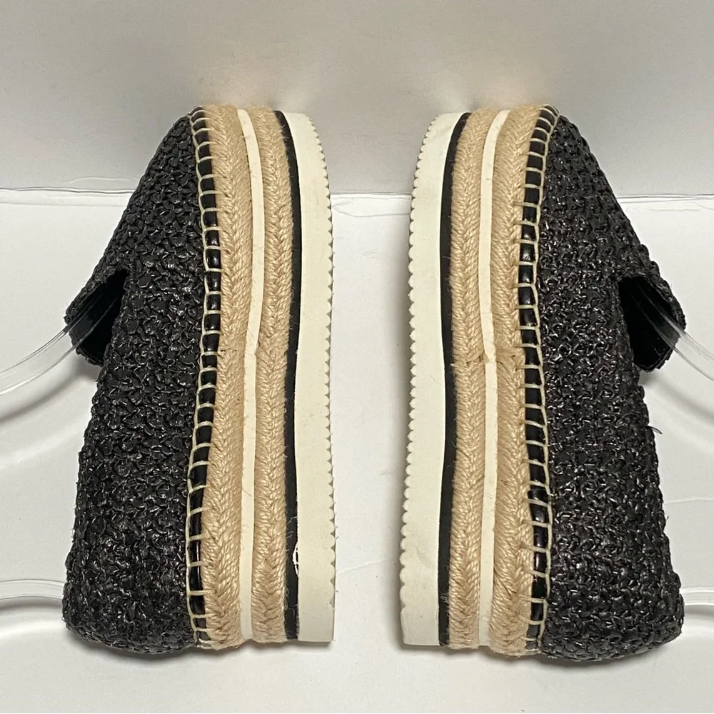 VINCE CAMUTO ESPADRILLES
